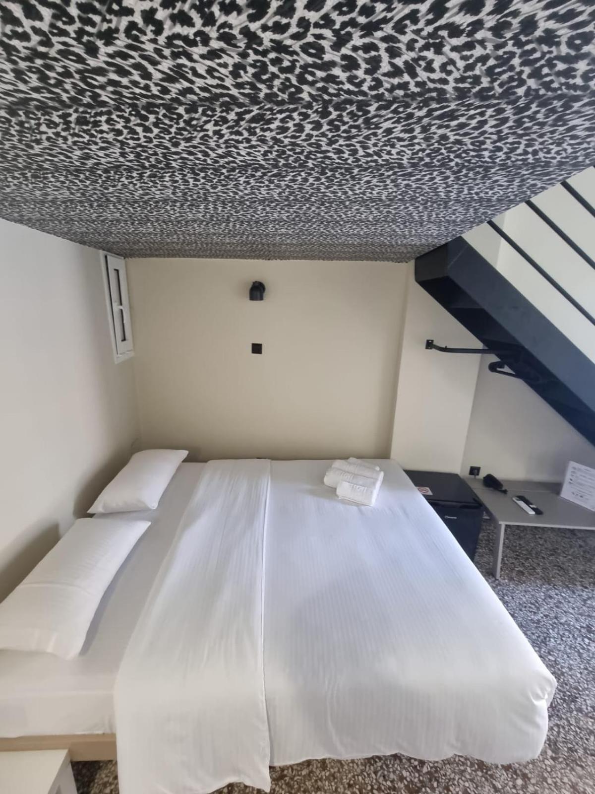 7Athens Lejlighedshotel Eksteriør billede